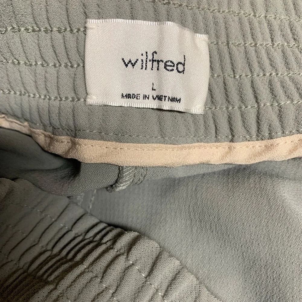 Atrizia Wilfred Gray Shorts Lightweight Elastic Waist Size L - Picture 2 of 6